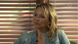 Steph Scully in Neighbours Episode 