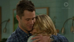 Mark Brennan, Steph Scully in Neighbours Episode 