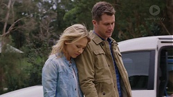 Steph Scully, Mark Brennan in Neighbours Episode 