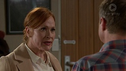 Maureen Knights, Gary Canning in Neighbours Episode 