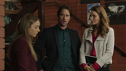 Piper Willis, Brad Willis, Elly Conway in Neighbours Episode 7437