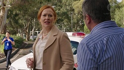 Maureen Knights, Karl Kennedy in Neighbours Episode 7437