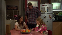 Amy Williams, Gary Canning, Xanthe Canning in Neighbours Episode 