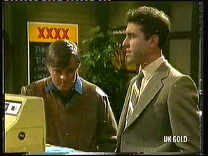 Tom Ramsay in Neighbours Episode 0318