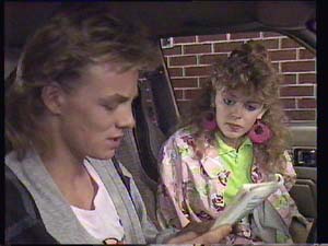 Scott Robinson, Charlene Mitchell in Neighbours Episode 0405