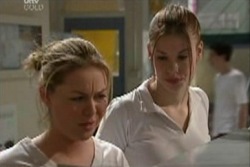 Elly Conway, Michelle Scully in Neighbours Episode 3932