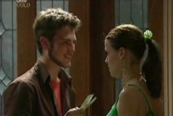 Zac Shaw, Elly Conway in Neighbours Episode 