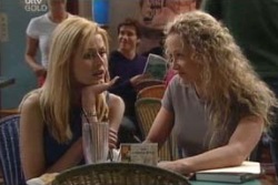 Dee Bliss, Terri Hall in Neighbours Episode 3995