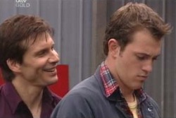 Darcy Tyler, Stuart Parker in Neighbours Episode 3996