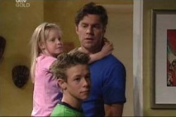 Emily Hancock, Evan Hancock, Leo Hancock in Neighbours Episode 3998