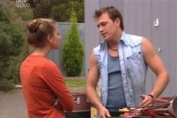 Felicity Scully, Stuart Parker in Neighbours Episode 