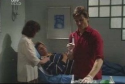 Lyn Scully, Joe Scully, Darcy Tyler in Neighbours Episode 4005