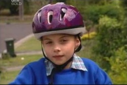 Summer Hoyland in Neighbours Episode 