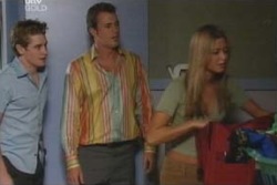 Tad Reeves, Stuart Parker, Felicity Scully in Neighbours Episode 