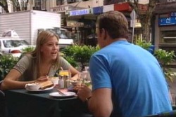 Felicity Scully, Stuart Parker in Neighbours Episode 