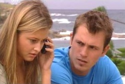 Felicity Scully, Stuart Parker in Neighbours Episode 