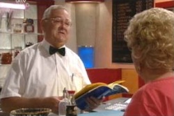 Harold Bishop, Valda Sheergold in Neighbours Episode 4011