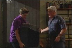 Tad Reeves, Lou Carpenter in Neighbours Episode 