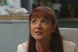 Susan Kennedy in Neighbours Episode 