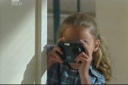 Summer Hoyland in Neighbours Episode 4020