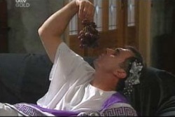 Karl Kennedy in Neighbours Episode 