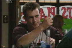 Stuart Parker in Neighbours Episode 