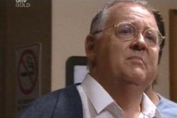 Harold Bishop in Neighbours Episode 4027