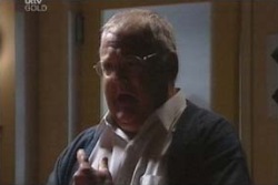 Harold Bishop in Neighbours Episode 