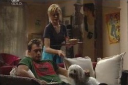 Stuart Parker, Dee Bliss, Bob in Neighbours Episode 4028