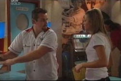 Toadie Rebecchi, Felicity Scully in Neighbours Episode 