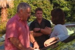 Lou Carpenter, Nathan Tyson, Lyn Scully in Neighbours Episode 