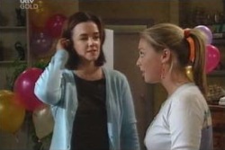 Lyn Scully, Michelle Scully in Neighbours Episode 4040