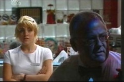 Penny Watts, Harold Bishop in Neighbours Episode 