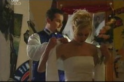 Toadie Rebecchi, Dee Bliss in Neighbours Episode 4046