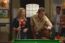 Steph Scully, Stuart Parker in Neighbours Episode 4046