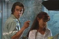 Drew Kirk, Susan Kennedy in Neighbours Episode 4052