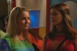 Michelle Scully, Tahnee Coppin in Neighbours Episode 