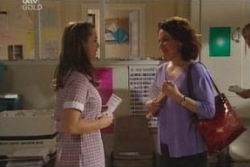 Tahnee Coppin, Lyn Scully in Neighbours Episode 4054