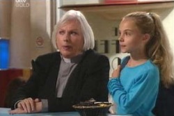 Summer Hoyland, Rosie Hoyland in Neighbours Episode 