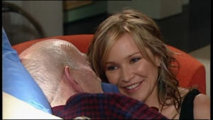 Charlie Cassidy, Steph Scully in Neighbours Episode 4630