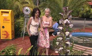 Liljana Bishop, Sindi Watts in Neighbours Episode 