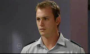 Stuart Parker in Neighbours Episode 