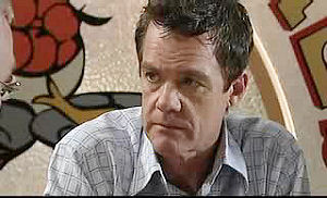 Paul Robinson in Neighbours Episode 