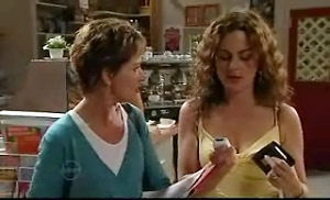 Susan Kennedy, Liljana Bishop in Neighbours Episode 4752