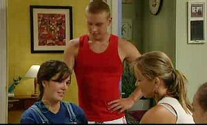 Boyd Hoyland, Kayla Thomas, Steph Scully in Neighbours Episode 