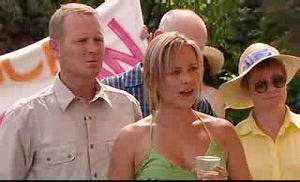 Max Hoyland, Steph Scully in Neighbours Episode 