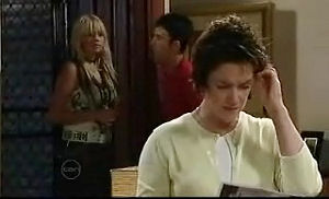 Sky Mangel, Stingray Timmins, Lyn Scully in Neighbours Episode 4756