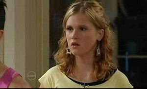 Janae Timmins, Stingray Timmins in Neighbours Episode 4760