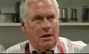 Lou Carpenter in Neighbours Episode 