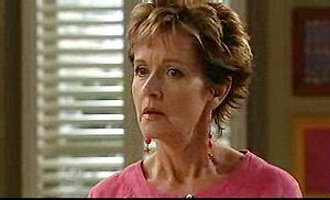 Susan Kennedy in Neighbours Episode 